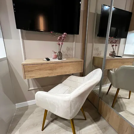 Appartement Kensington - Centrum, Polna, Jezyce Self Check-in 24h *