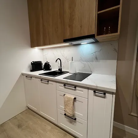 Kensington - Centrum, Polna, Jezyce Self Check-in 24h * 포즈난